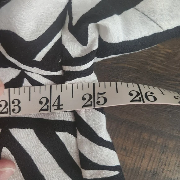 XL Zebra Print Jane + Delancey Button Blouse - Picture 6 of 8